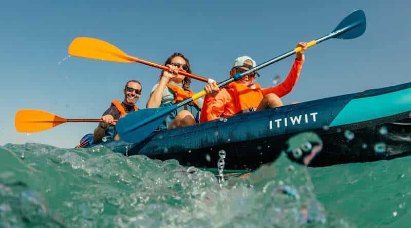 108 CÓMO REMAR HACIA ADELANTE EN KAYAK: GUÍA PARA PRINCIPIANTES PODCAST PLANETA KAYAK como remar en un kayak triple