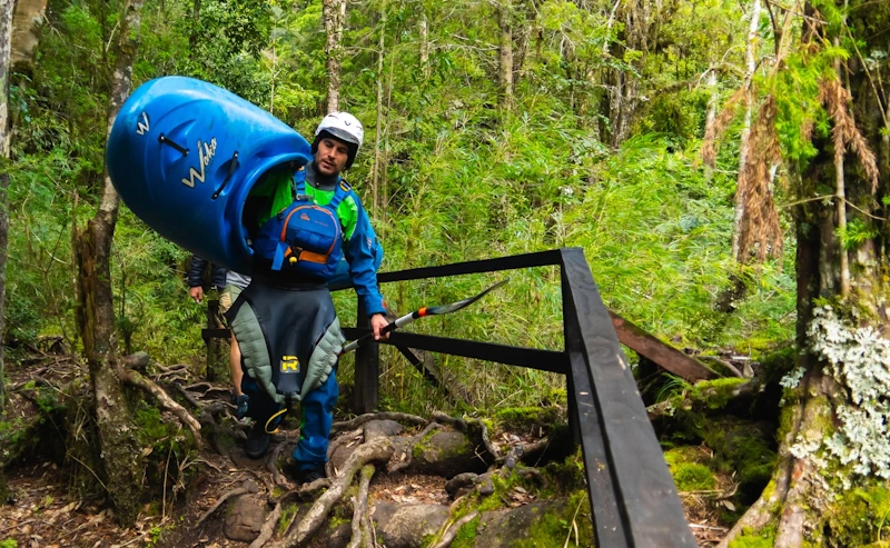 113 KAYAKISTAS FAMOSOS: 5 LEYENDAS QUE HAN INSPIRADO EL MUNDO DEL KAYAK PODCAST PLANETA KAYAK aniol